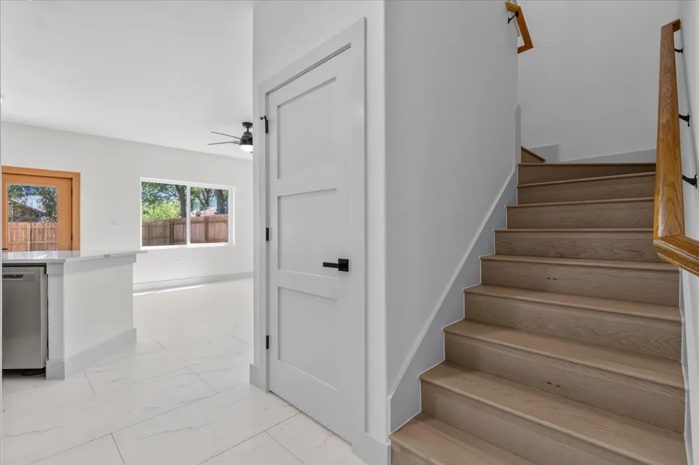 1409 Emile Street #B Bastrop, TX 78602