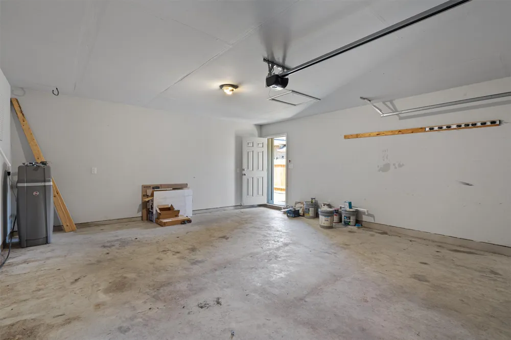 256 Pelican Bay Circle Kyle, TX 78640