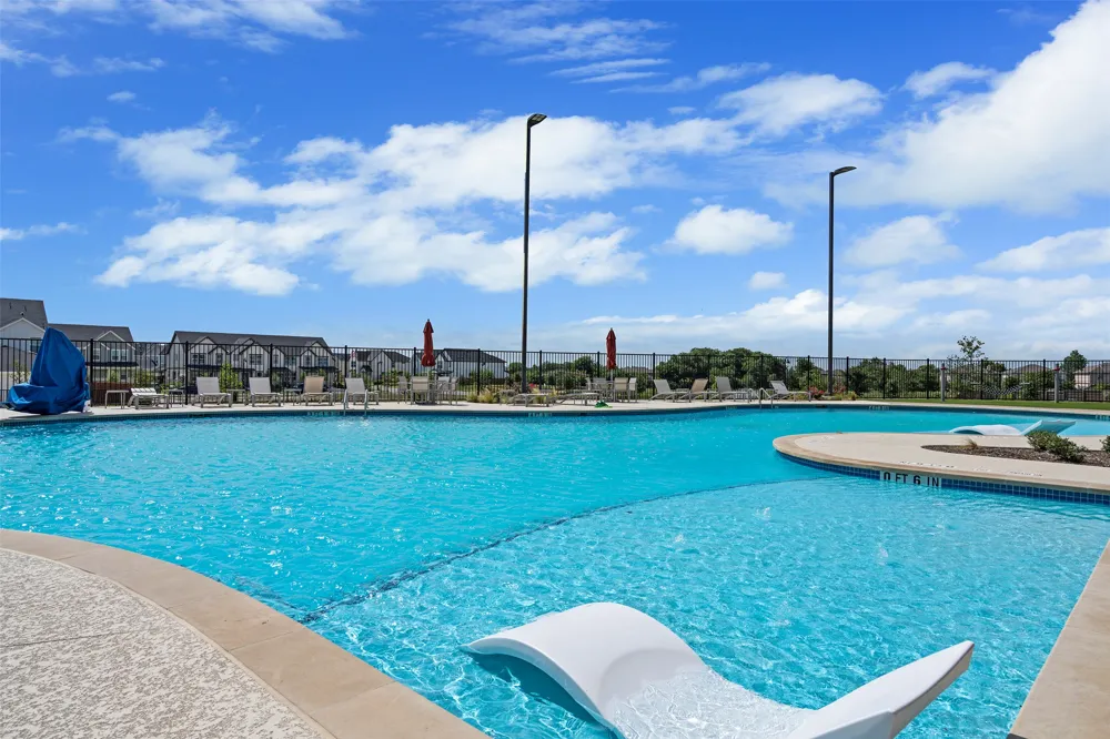 2428 Ekvall Drive Round Rock, TX 78665