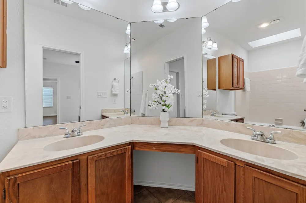 512 Purple Sage Drive Round Rock, TX 78681