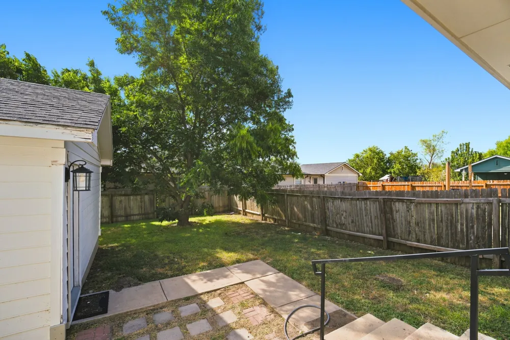 11809 Briarcreek Loop Manor, TX 78653