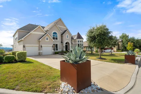 2329 Sandorna Court