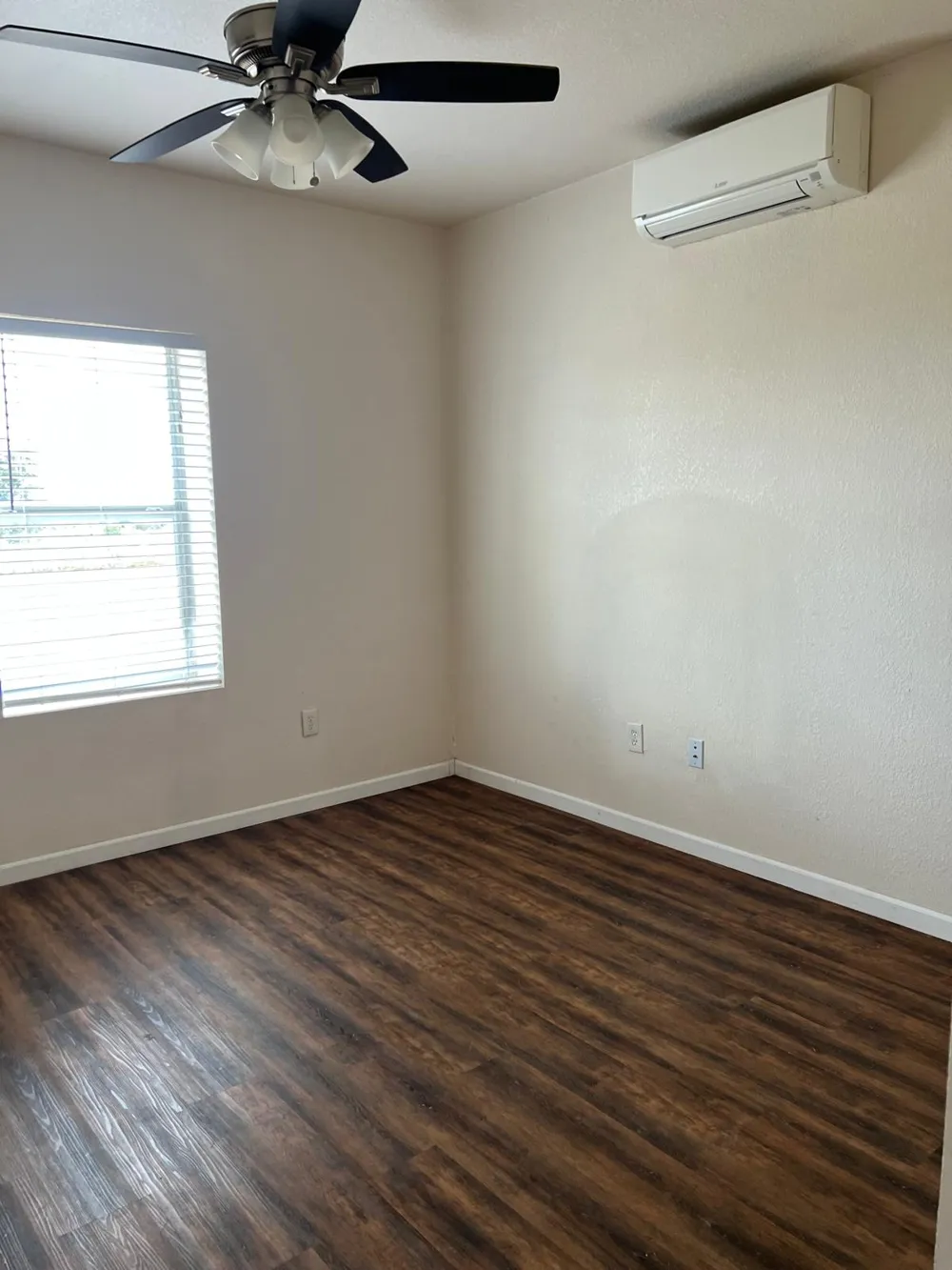 37 County Road 453 Coupland, TX 78615