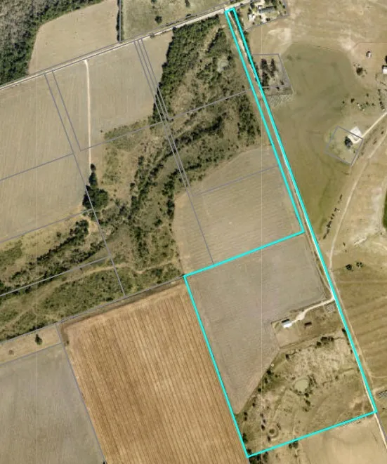 37 County Road 453 Coupland, TX 78615