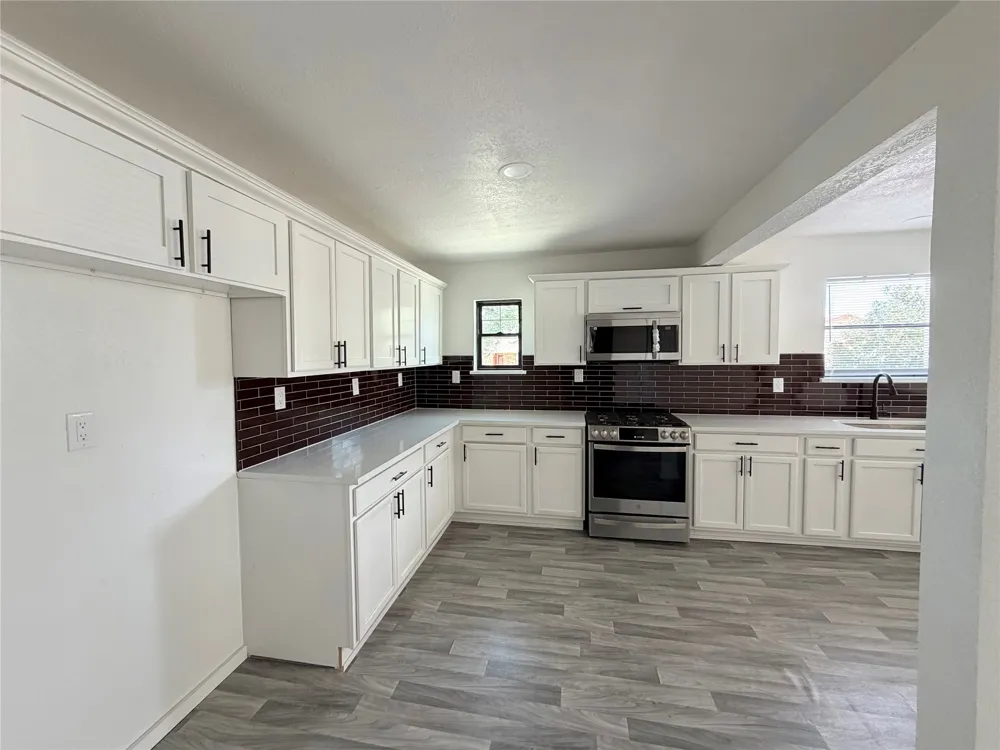 1504 Parkview Lane San Marcos, TX 78666