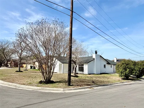 1504 Parkview Lane