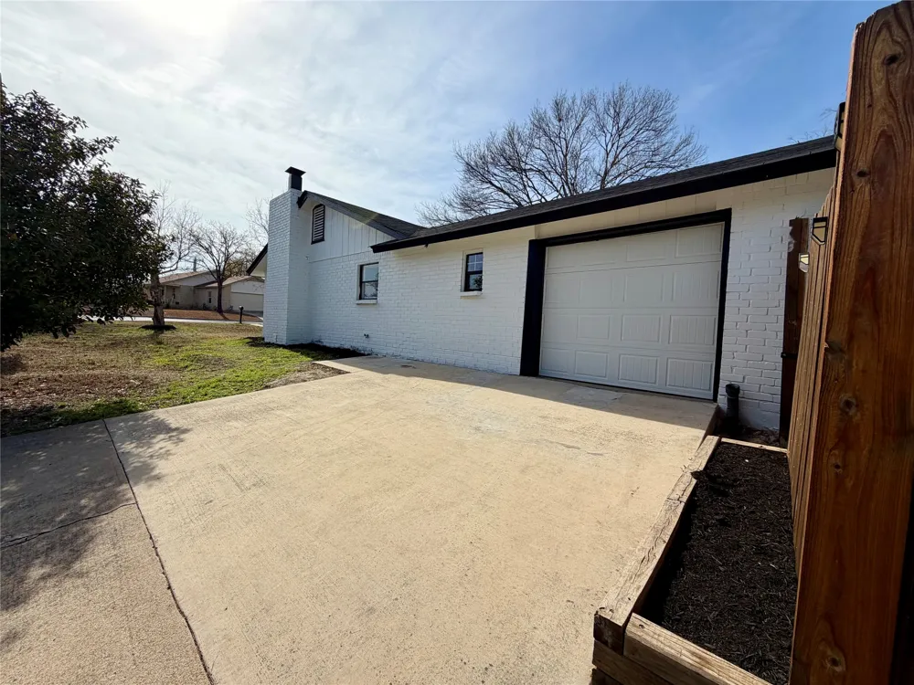 1504 Parkview Lane San Marcos, TX 78666