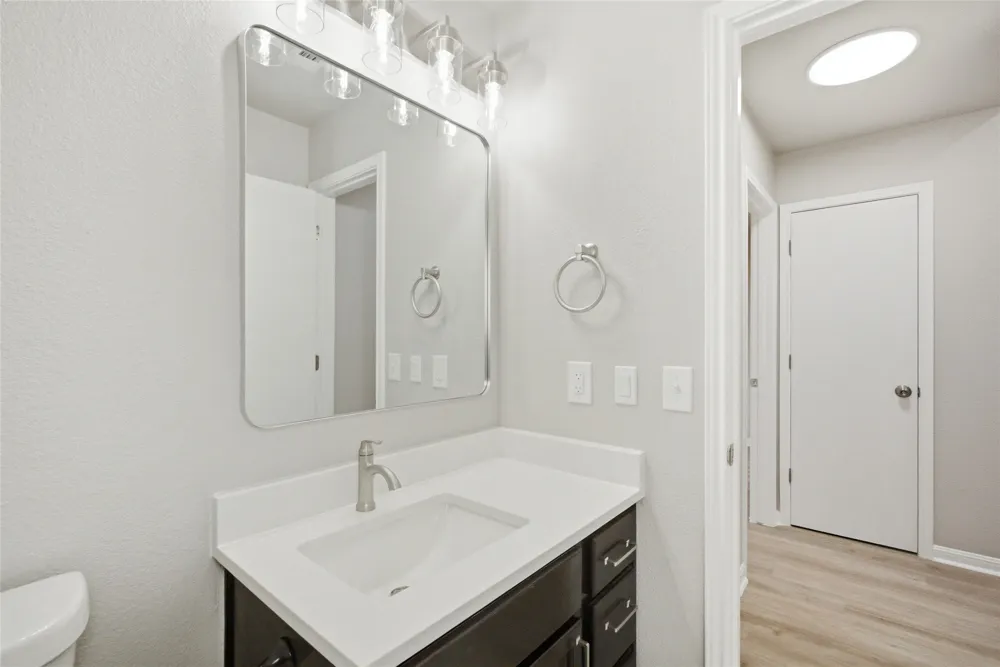 107 Fishbaugh Lane Hutto, TX 78634