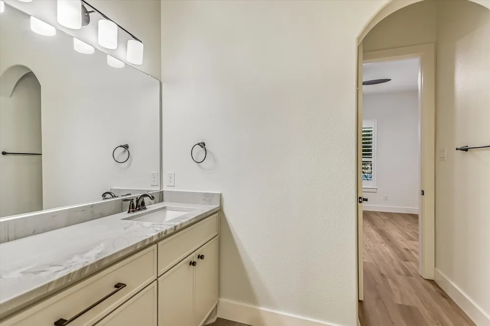 106 Waverly Spire Court Austin, TX 78738