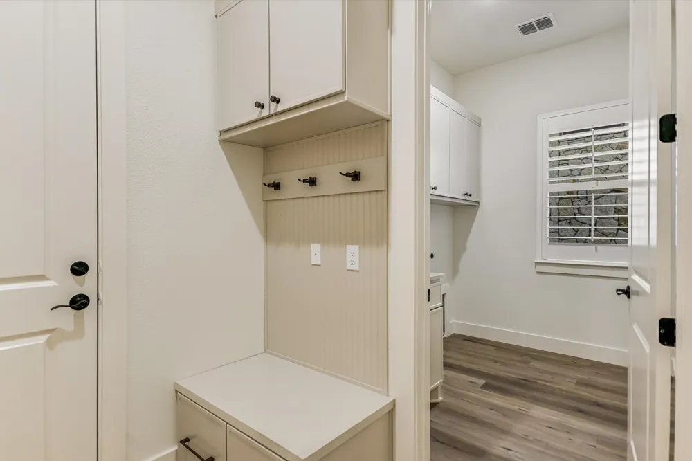 106 Waverly Spire Court Austin, TX 78738