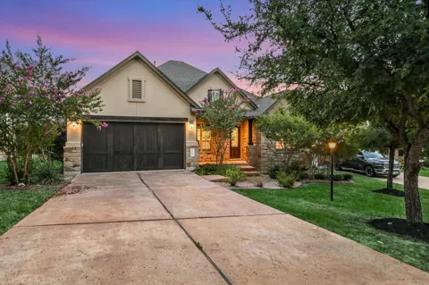 106 Waverly Spire Court