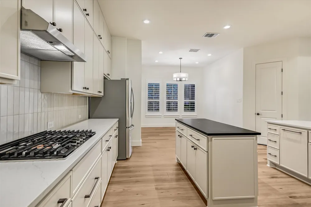 106 Waverly Spire Court Austin, TX 78738