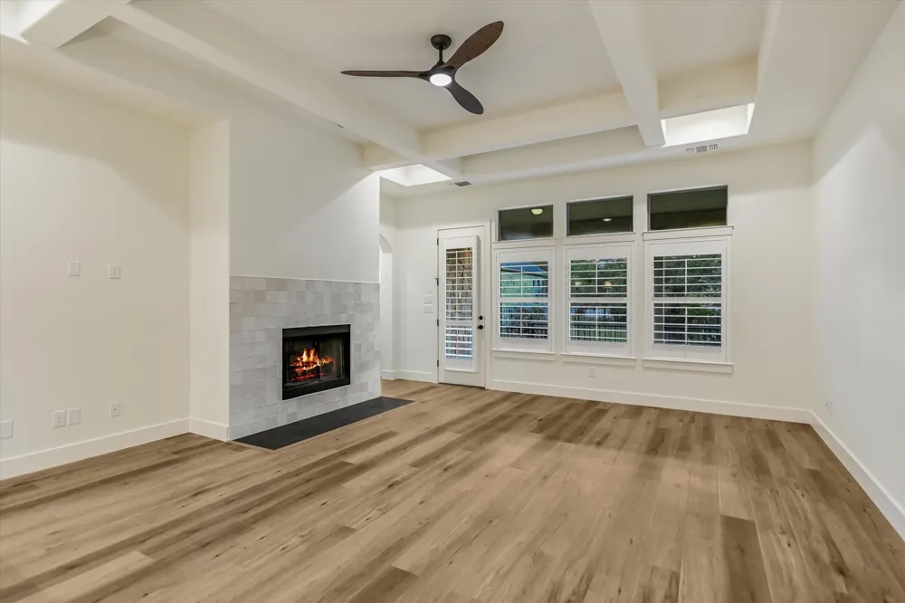 106 Waverly Spire Court Austin, TX 78738
