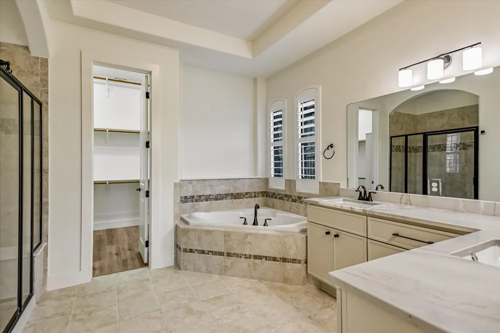 106 Waverly Spire Court Austin, TX 78738