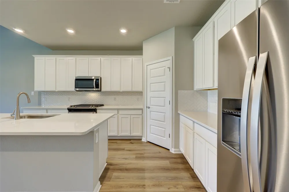117 Fairmeadow Downs Drive Hutto, TX 78634
