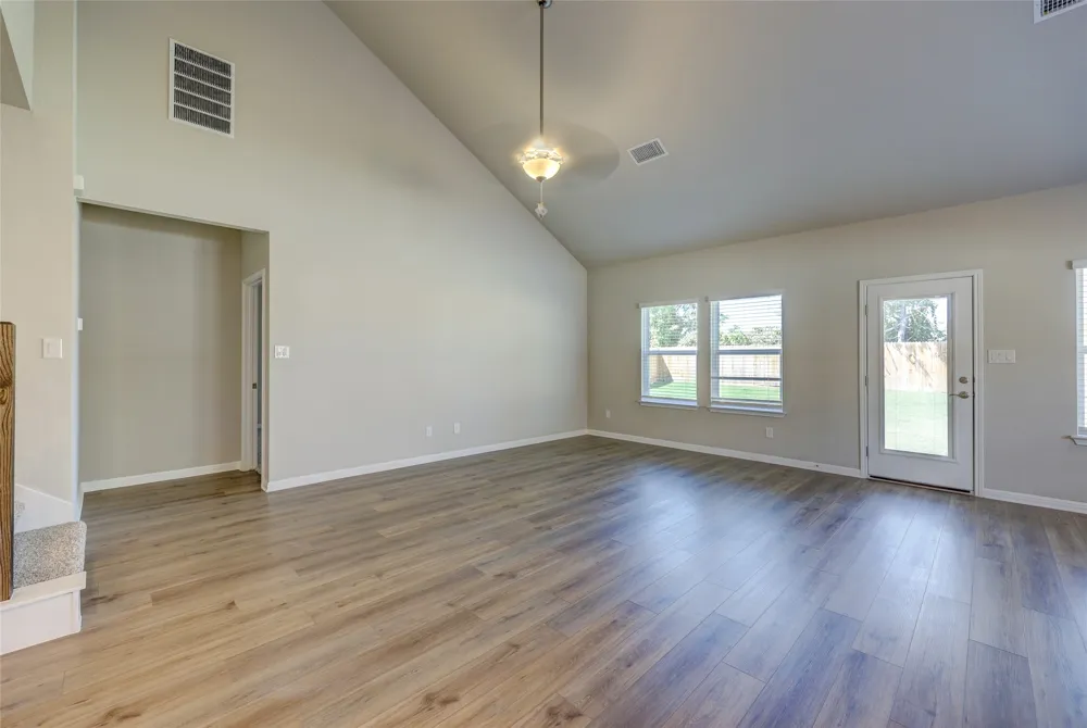117 Fairmeadow Downs Drive Hutto, TX 78634