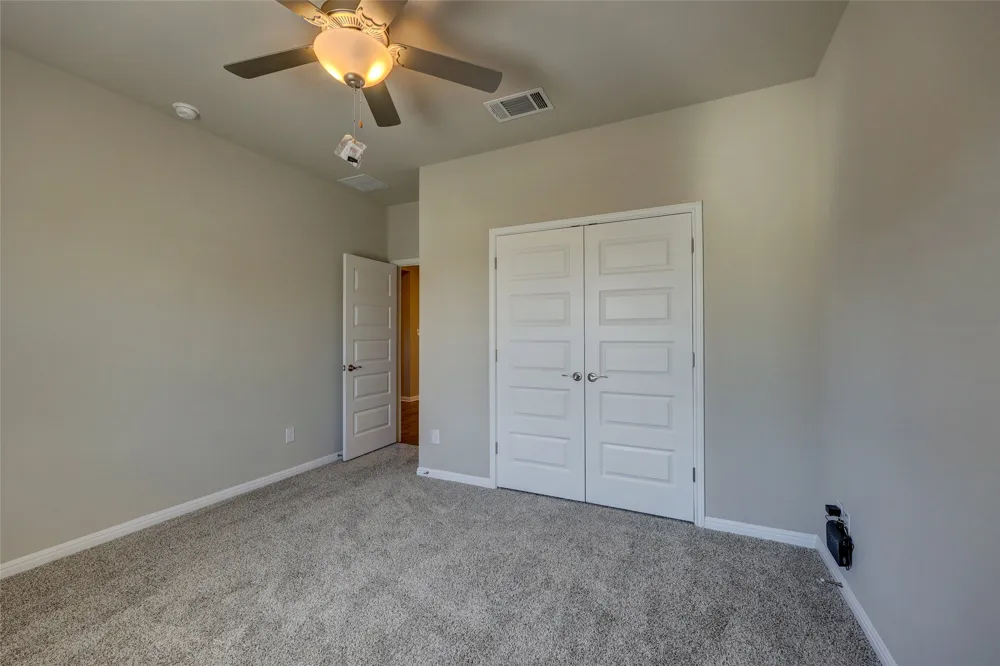 117 Fairmeadow Downs Drive Hutto, TX 78634