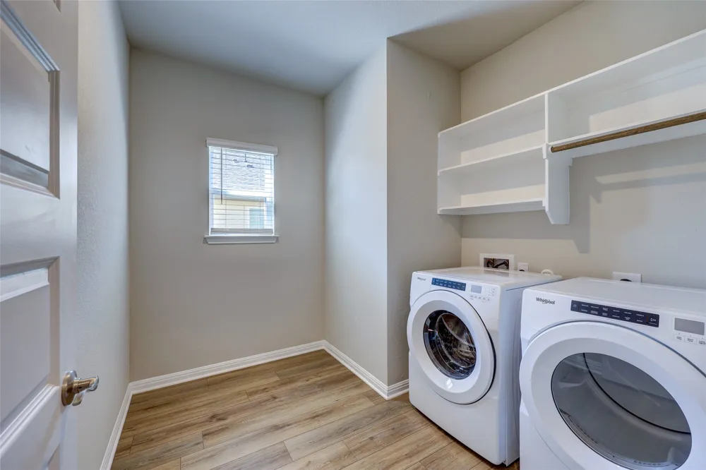 117 Fairmeadow Downs Drive Hutto, TX 78634