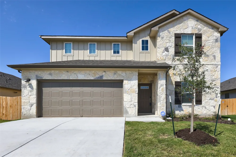 117 Fairmeadow Downs Drive Hutto, TX 78634