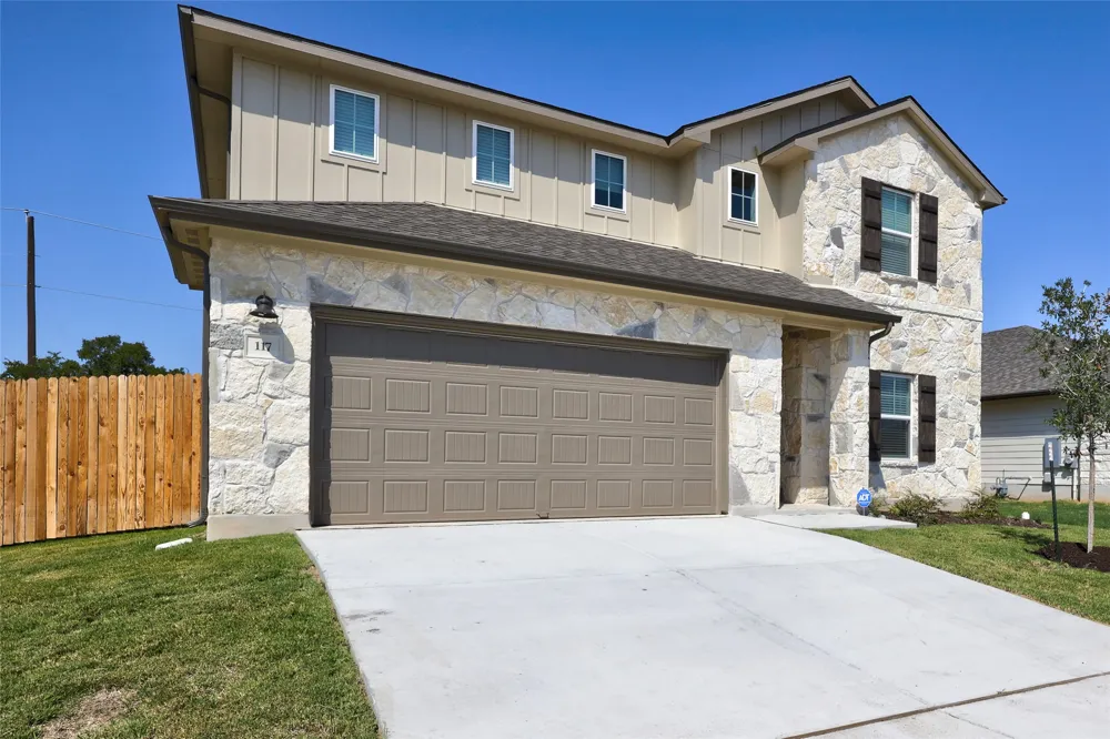 117 Fairmeadow Downs Drive Hutto, TX 78634