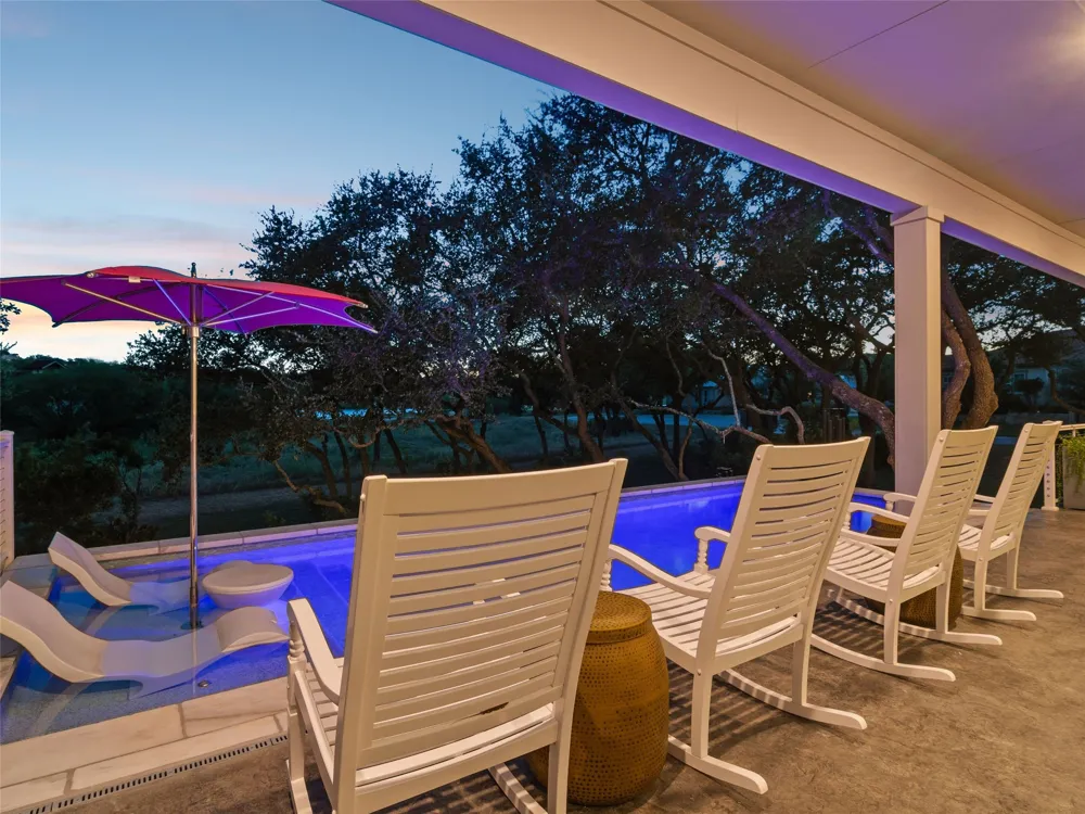 137 Sowing Oak Drive San Marcos, TX 78666