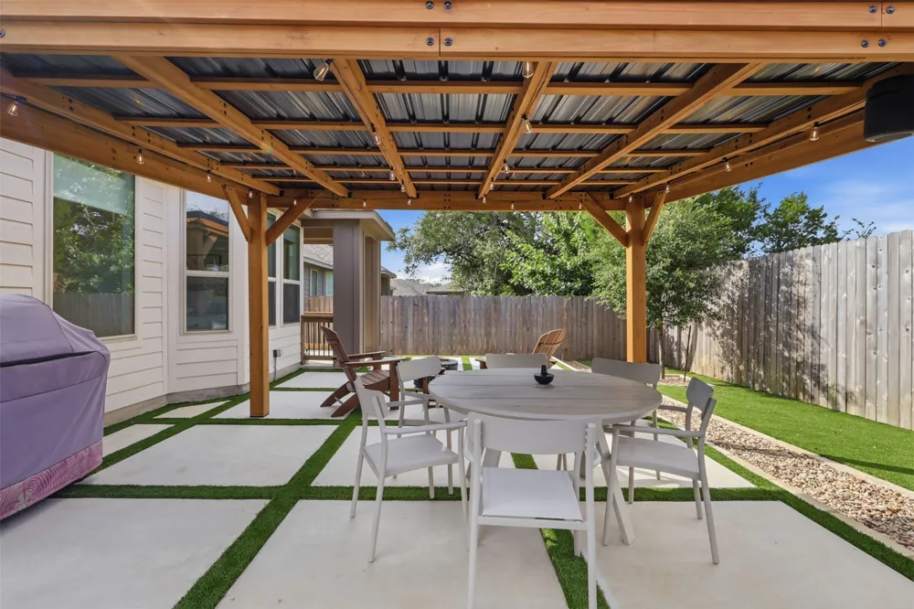 945 Easy Gruene Drive New Braunfels, TX 78130