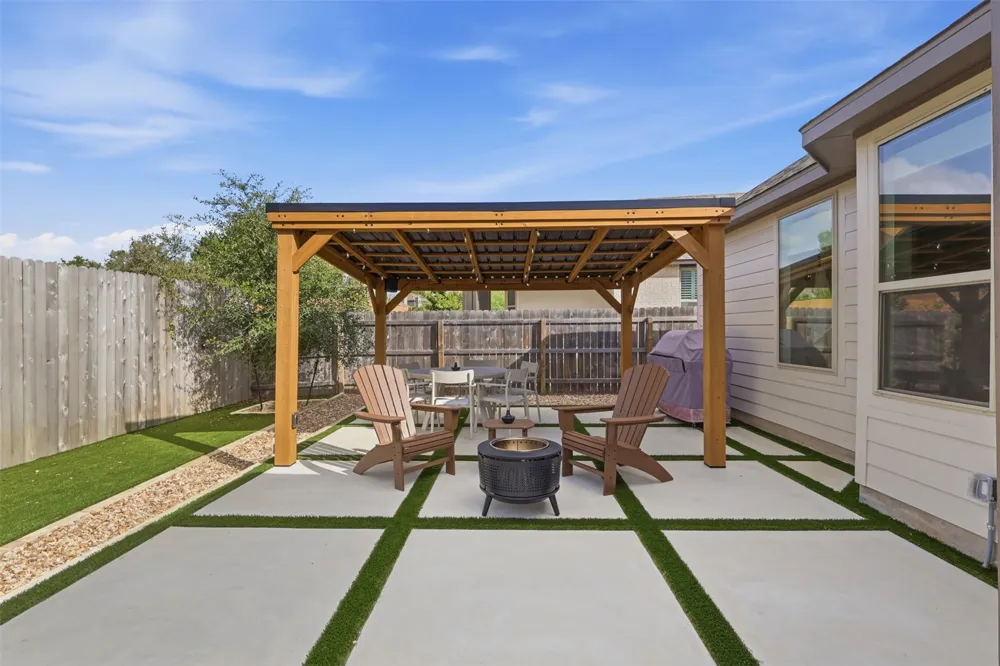 945 Easy Gruene Drive New Braunfels, TX 78130