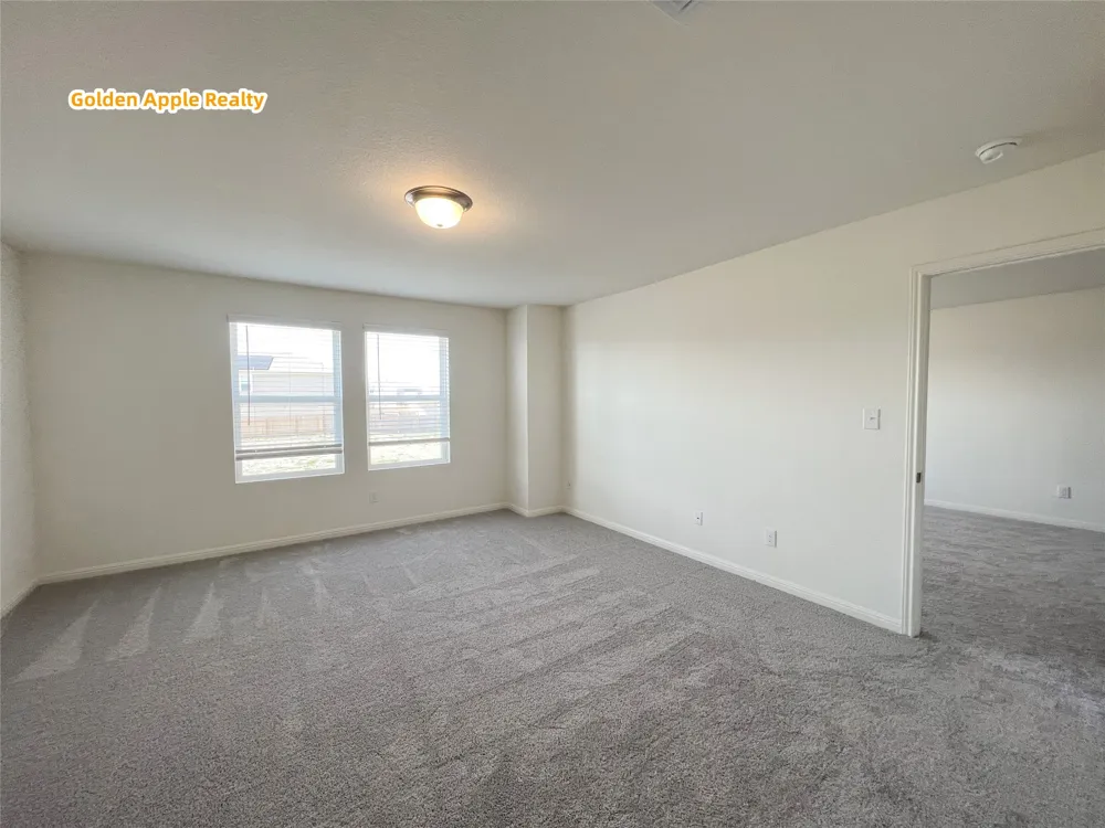 103 Gray Fox Loop Hutto, TX 78634