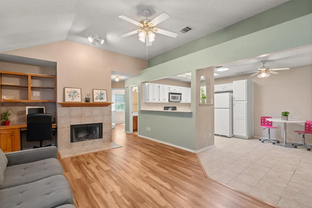 840 Eagles Way Leander, TX 78641