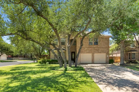 8901 Spearhead Cove