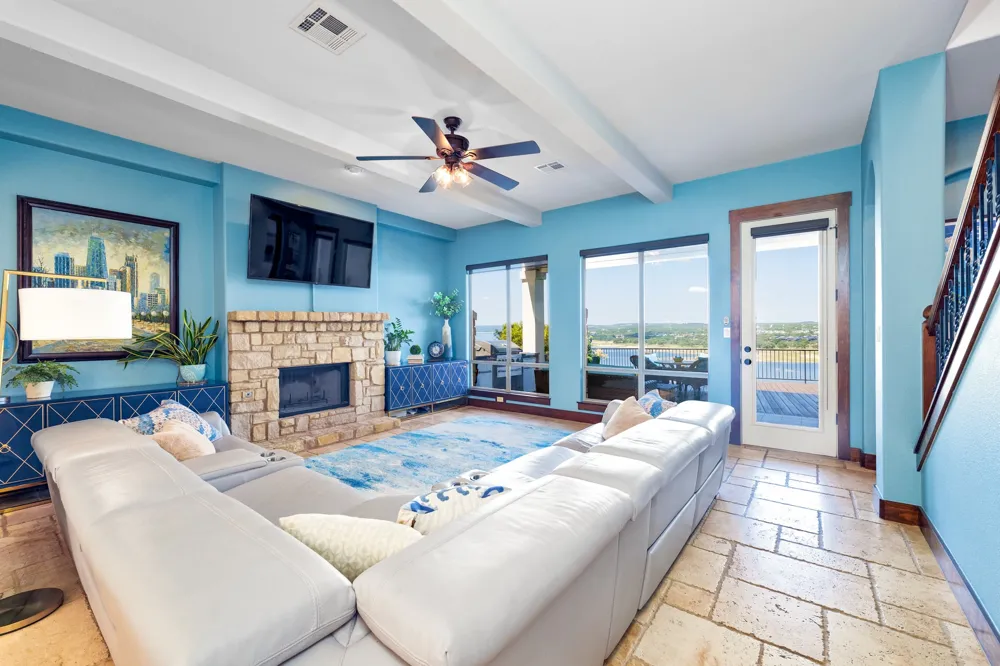 2802 Lohmans Ford Road #B Lago Vista, TX 78645