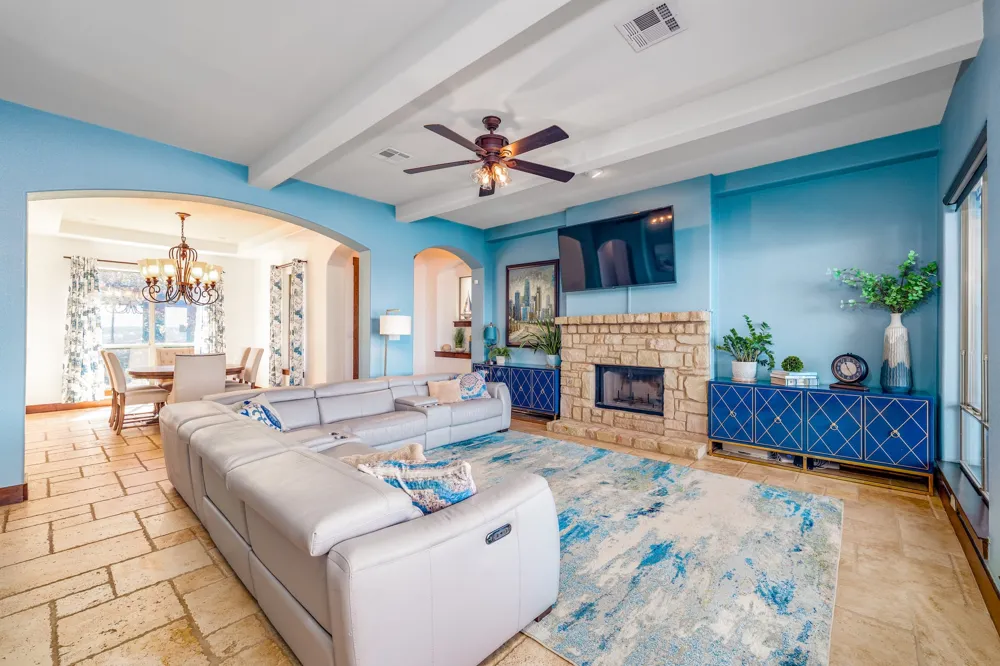 2802 Lohmans Ford Road #B Lago Vista, TX 78645