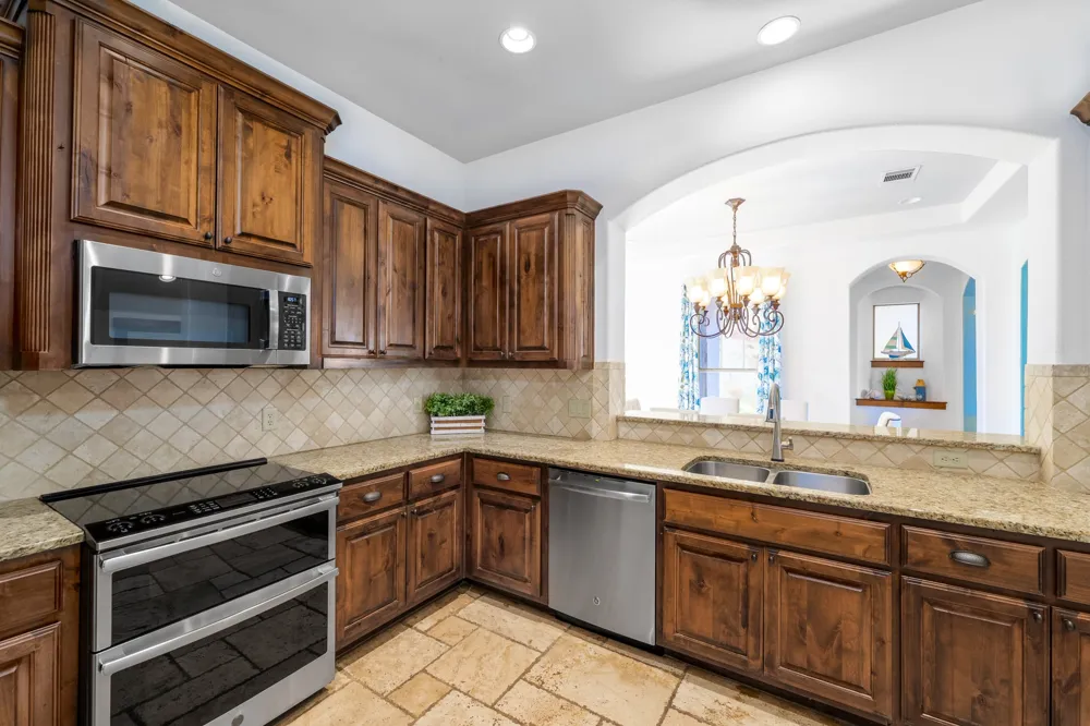 2802 Lohmans Ford Road #B Lago Vista, TX 78645