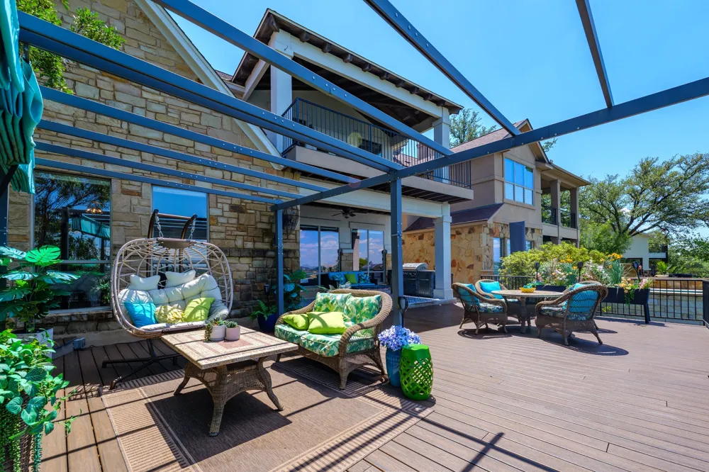 2802 Lohmans Ford Road #B Lago Vista, TX 78645