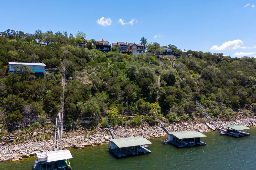 2802 Lohmans Ford Road #B Lago Vista, TX 78645