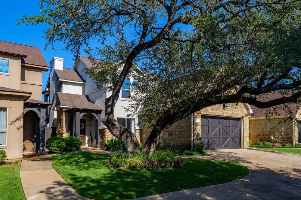 2802 Lohmans Ford Road #B Lago Vista, TX 78645