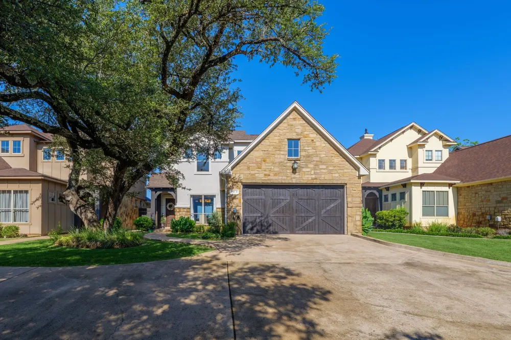 2802 Lohmans Ford Road #B Lago Vista, TX 78645