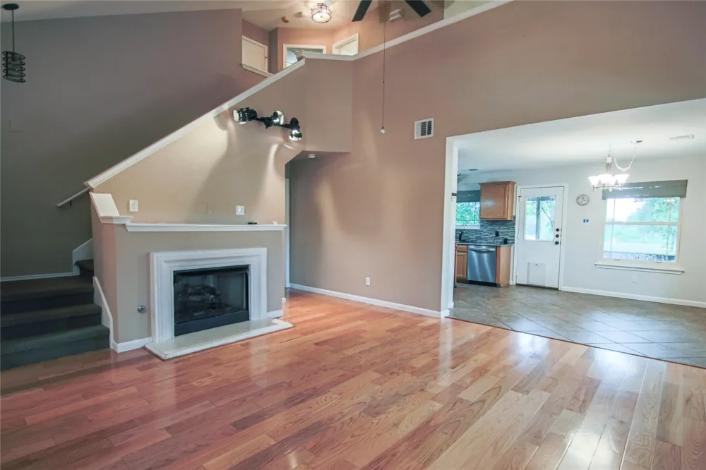 1109 Traci Michelle Drive Pflugerville, TX 78660