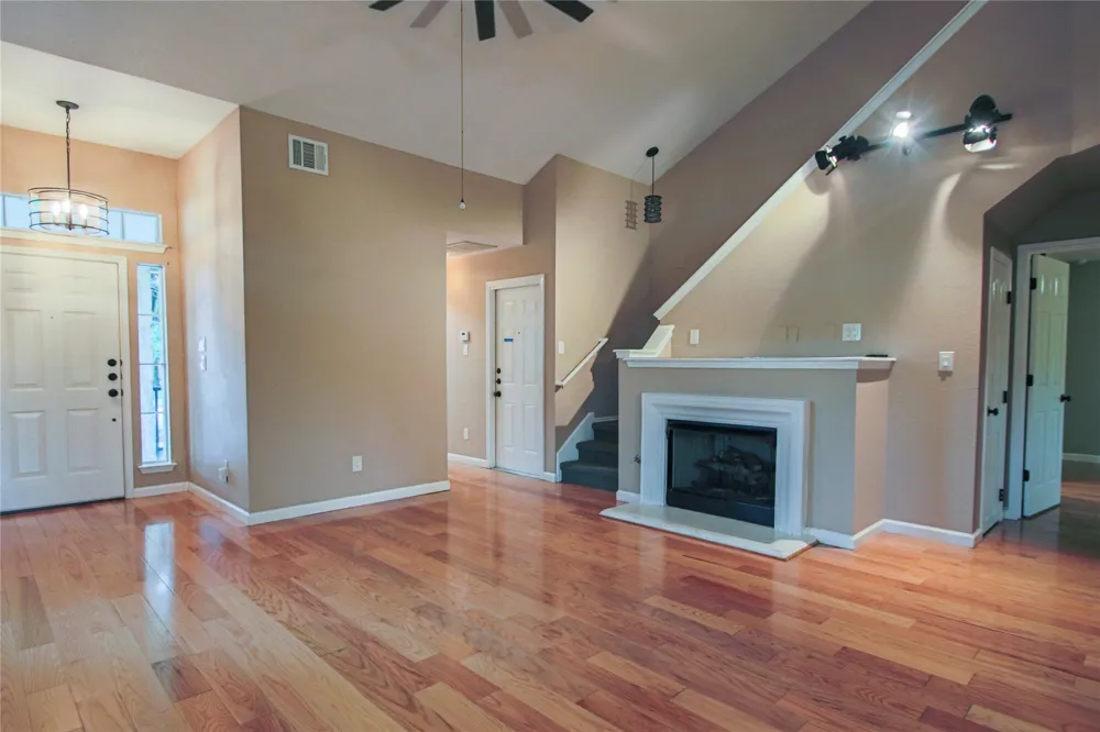 1109 Traci Michelle Drive Pflugerville, TX 78660