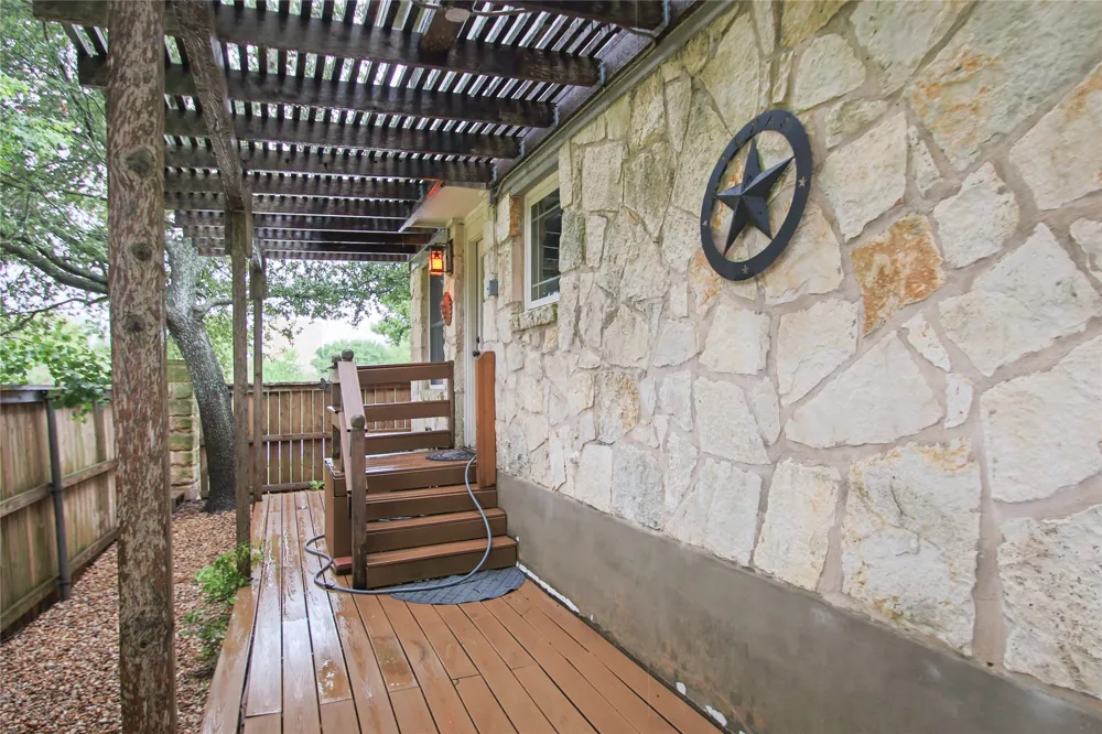 1109 Traci Michelle Drive Pflugerville, TX 78660