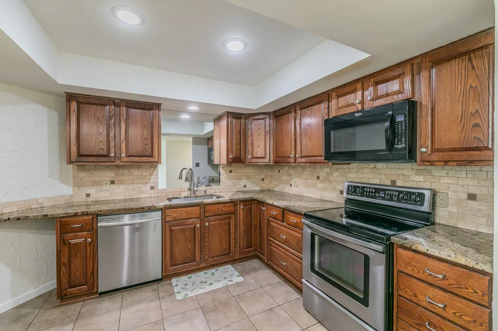 400 S Fielder Road Arlington, TX 76013