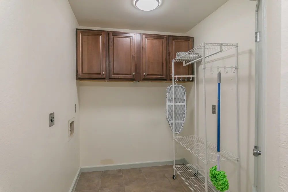400 S Fielder Road Arlington, TX 76013