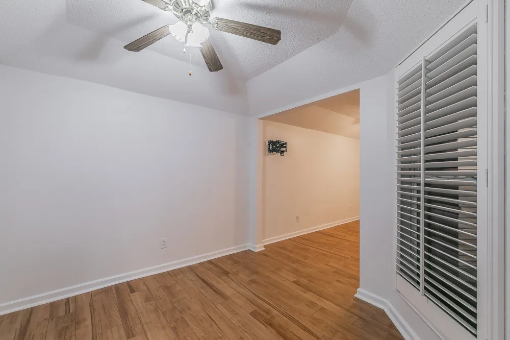 400 S Fielder Road Arlington, TX 76013