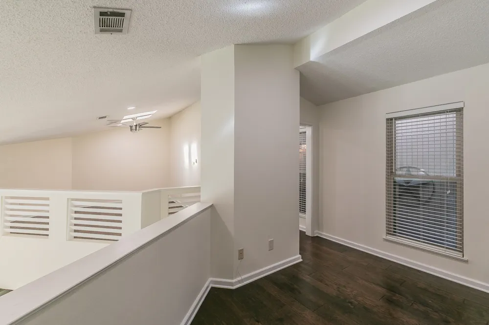 400 S Fielder Road Arlington, TX 76013
