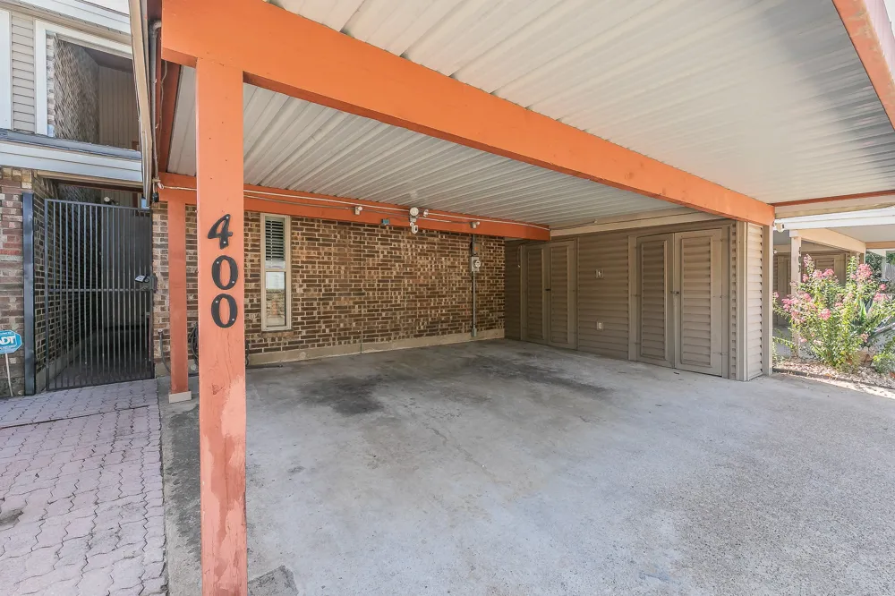 400 S Fielder Road Arlington, TX 76013