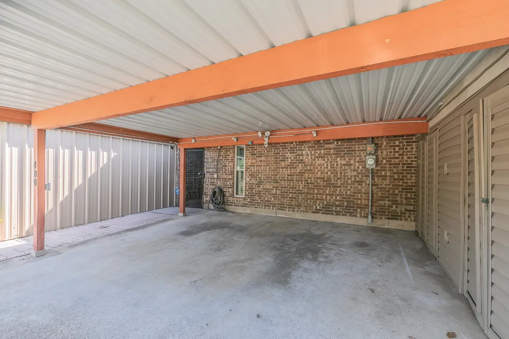 400 S Fielder Road Arlington, TX 76013