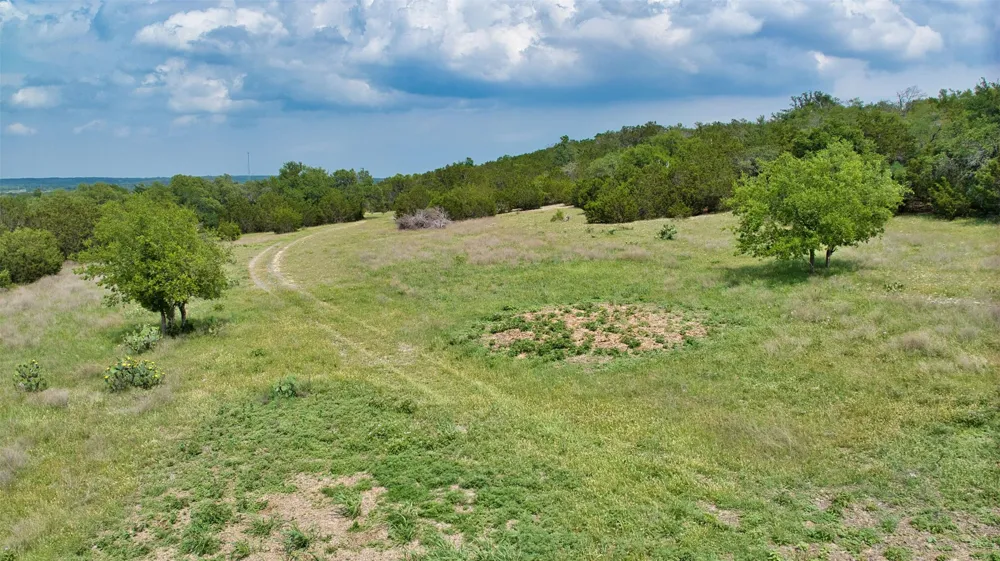 2700 County Road 245 Florence, TX 76527