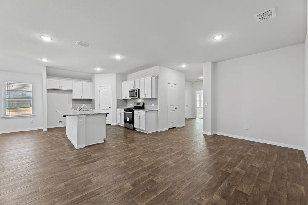 20308 Lone Peak Pass Manor, TX 78653