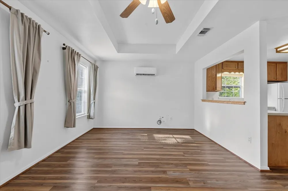 134 Tejas Street Smithville, TX 78957