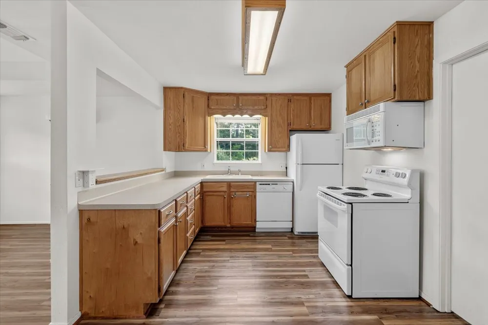 134 Tejas Street Smithville, TX 78957